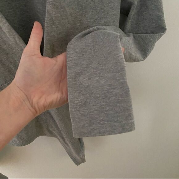 ARITZIA TNA Low Cut Long Sleeve Bodysuit Top In Light Grey ~ Size M Medium - Picture 5 of 7